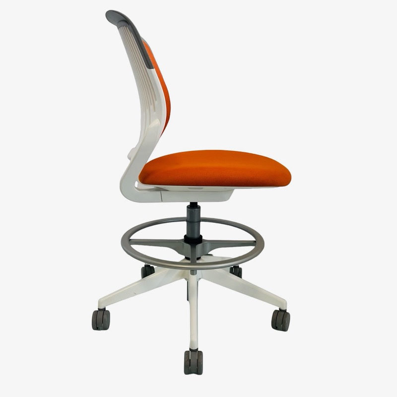 Steelcase Cobi Stool - Image 3